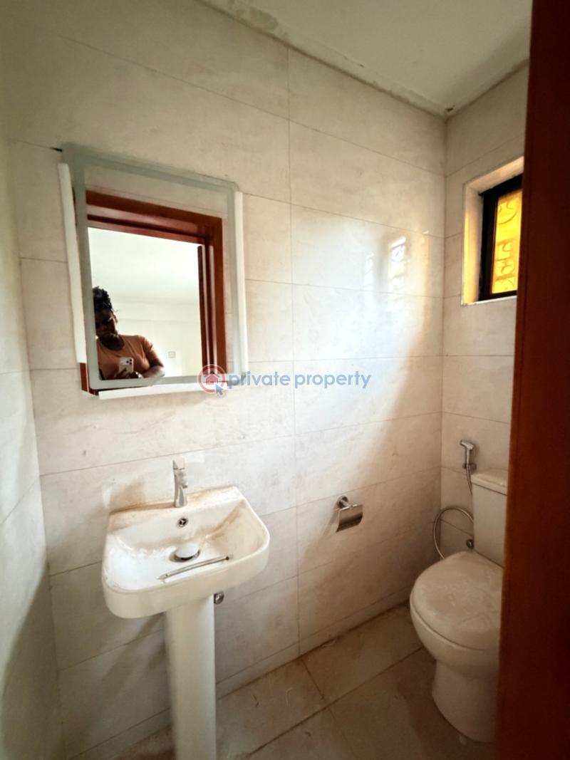 2 bedroom Block Of Flats For Rent Shonny Highway, Shonibare Estate Shonibare Estate Maryland Lagos - 3