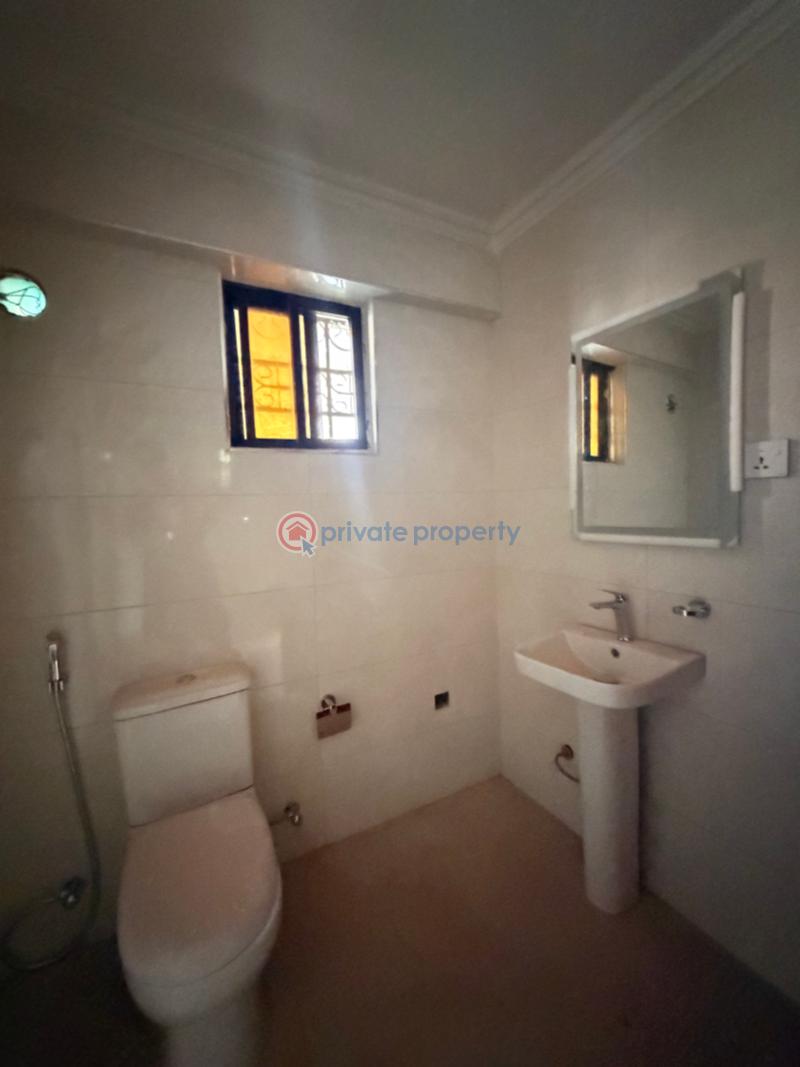 2 bedroom Block Of Flats For Rent Shonny Highway, Shonibare Estate Shonibare Estate Maryland Lagos - 11