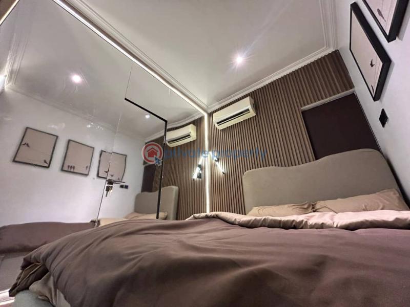 1 bedroom Self Contain Short let Admiralty Way Lekki Phase 1 Lagos - 1