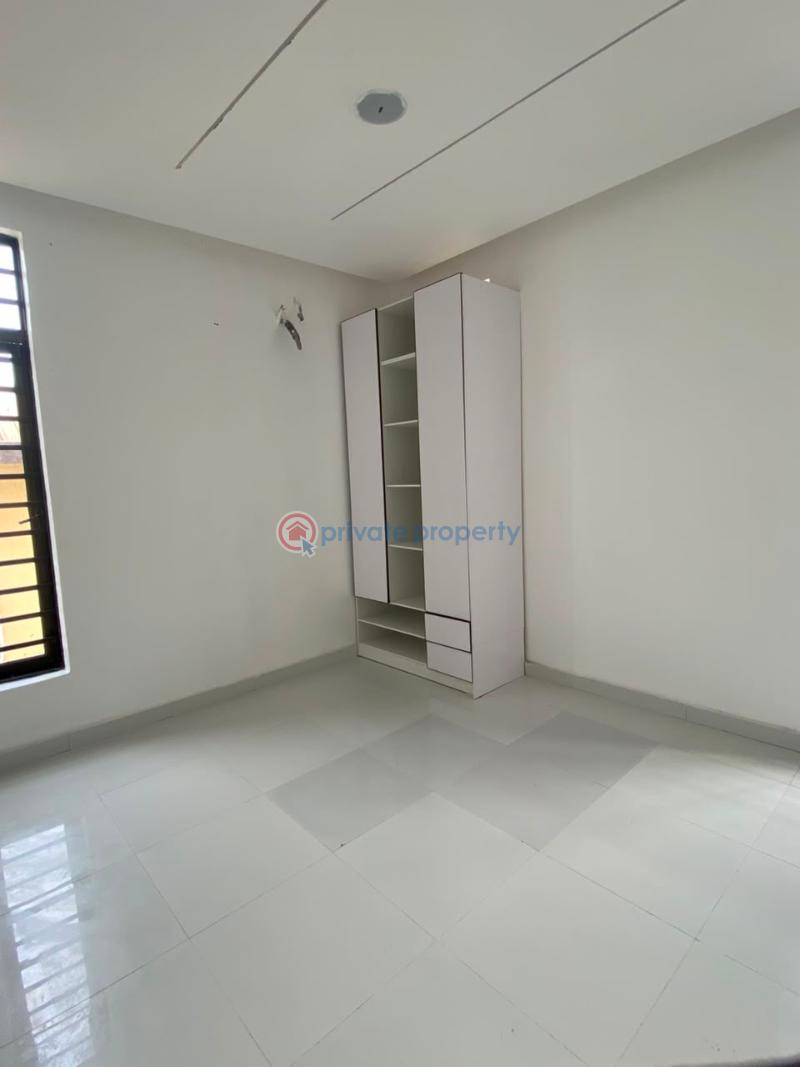 5 bedroom Detached Duplex For Sale Chevron Drive Lekki Lagos - 16