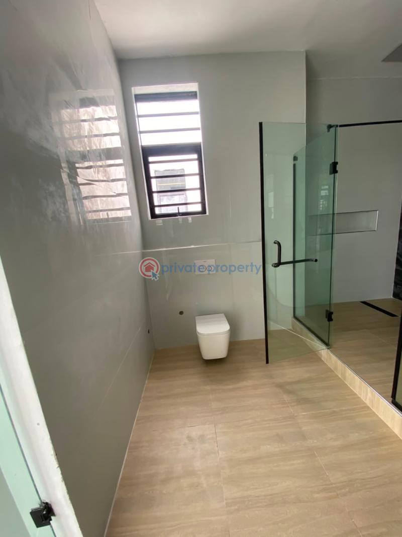 5 bedroom Detached Duplex For Sale Chevron Drive Lekki Lagos - 4