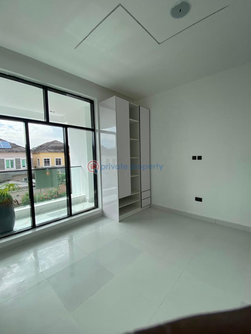 5 bedroom Detached Duplex For Sale Chevron Drive Lekki Lagos - 11