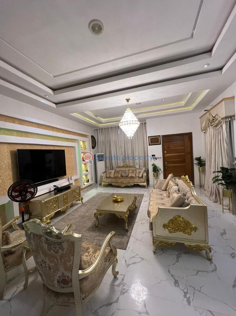 5 bedroom Semi detached Duplex For Rent Bera Chevron Drive Lekki Lagos - 1