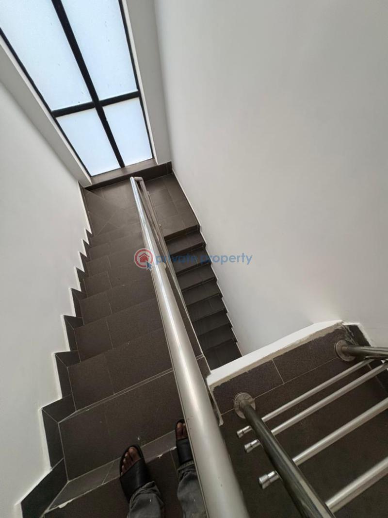 4 bedroom Terraced Duplex For Rent Oniru Victoria Island Lagos - 4