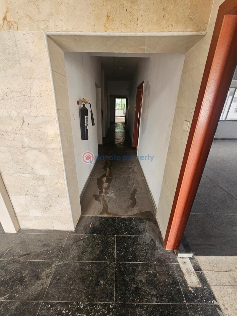 Commercial Property For Rent Victoria Island Lagos - 7