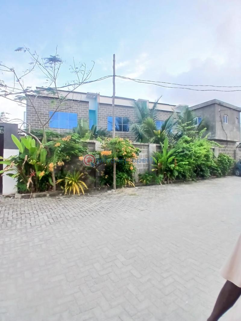 3 bedroom Terraced Duplex For Rent Okun Ajah By Abraham Adesanya Lagos. Okun Ajah Lagos - 11