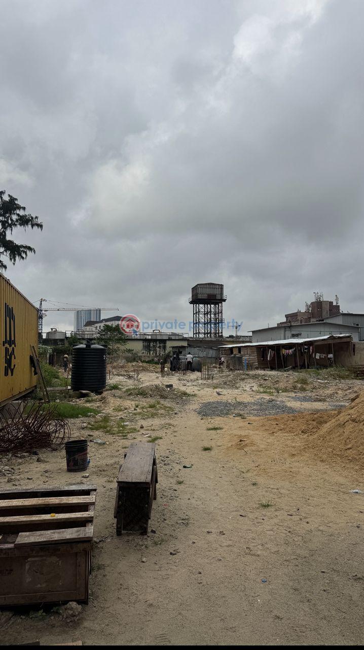 Flat & Apartment For Sale Victoria Island Lagos - 1
