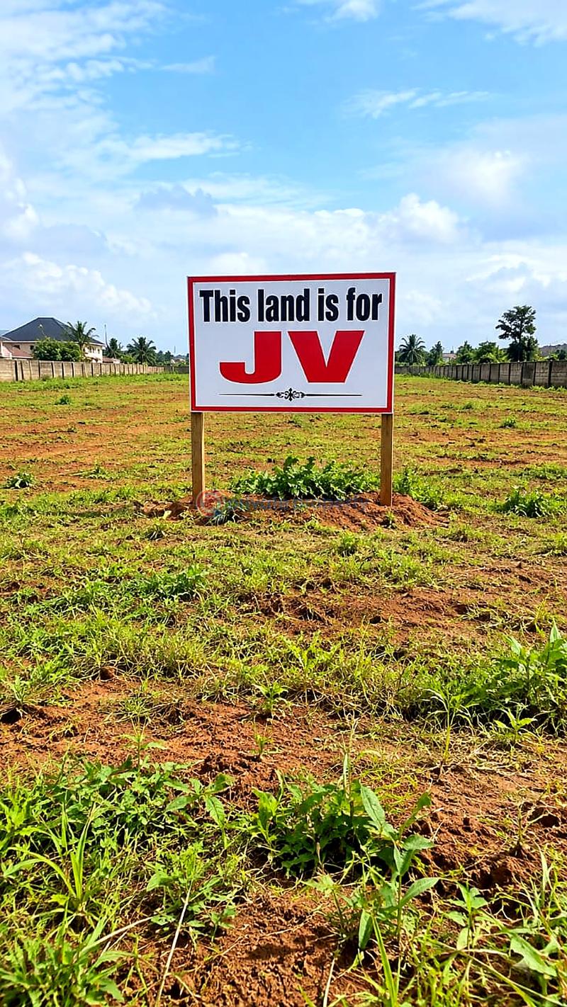 Land For Sale Lekki Phase 1 Lagos - 1