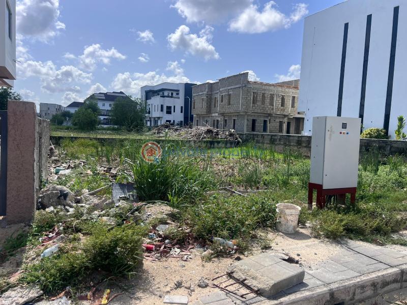 Land For Sale Freedom Way Lekki Phase 1 Lagos - 1