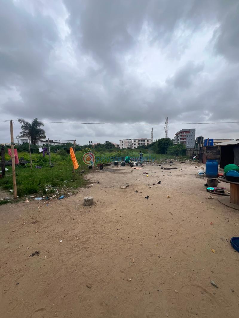 Land For Sale Close To Chisco Bus Stop Lekki Expressway Lagos - 3