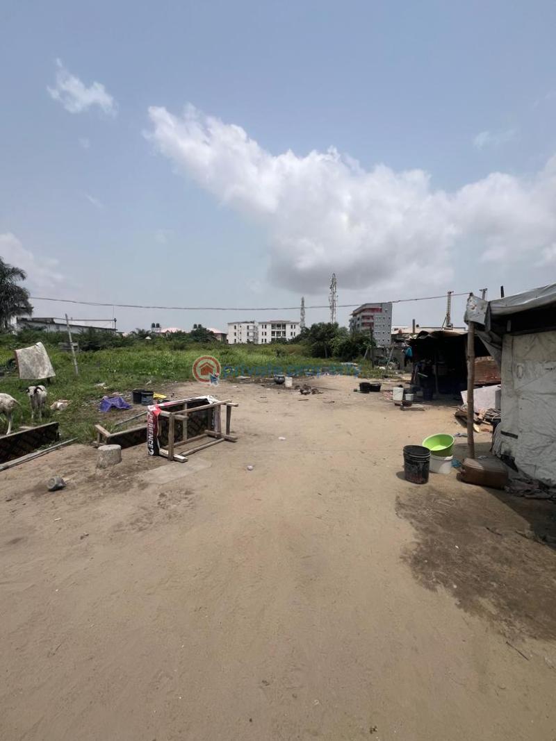 Commercial Land For Sale Along Lekki Epe Expressway Close To Chisco Bus Stop Ikate Elegushi Lekki Lagos - 4