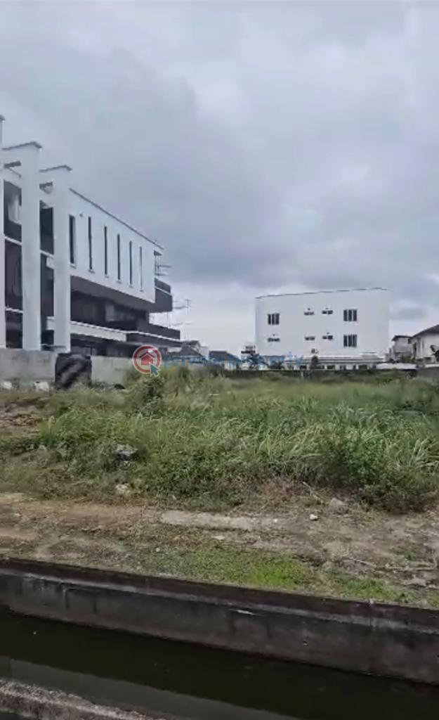 Land For Sale Pinnock Beach Estate In Osapa London, Lekki Osapa London Lekki Lagos - 3