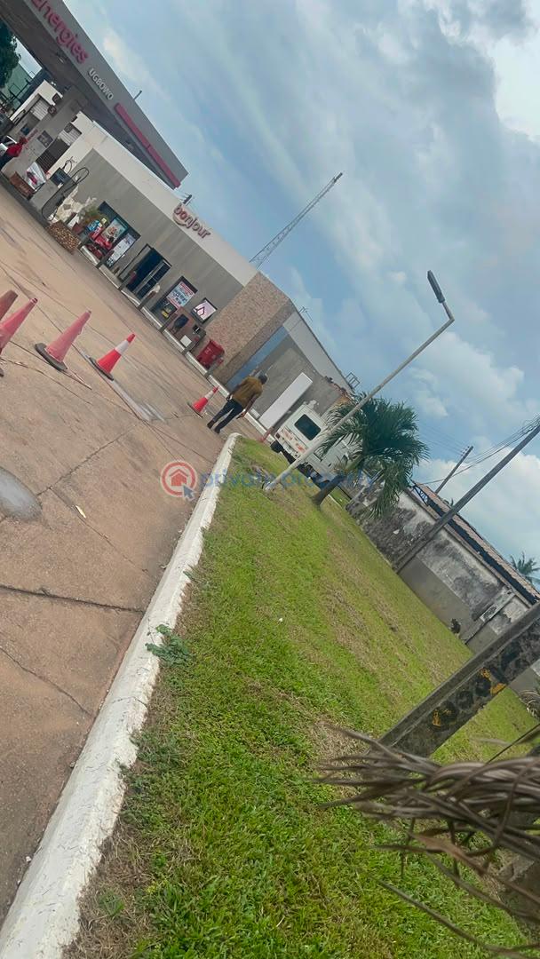 Filling Station For Sale Along Benin–lagos Expressway, Ugbowo, Benin City, Edo State. Benin Edo - 12