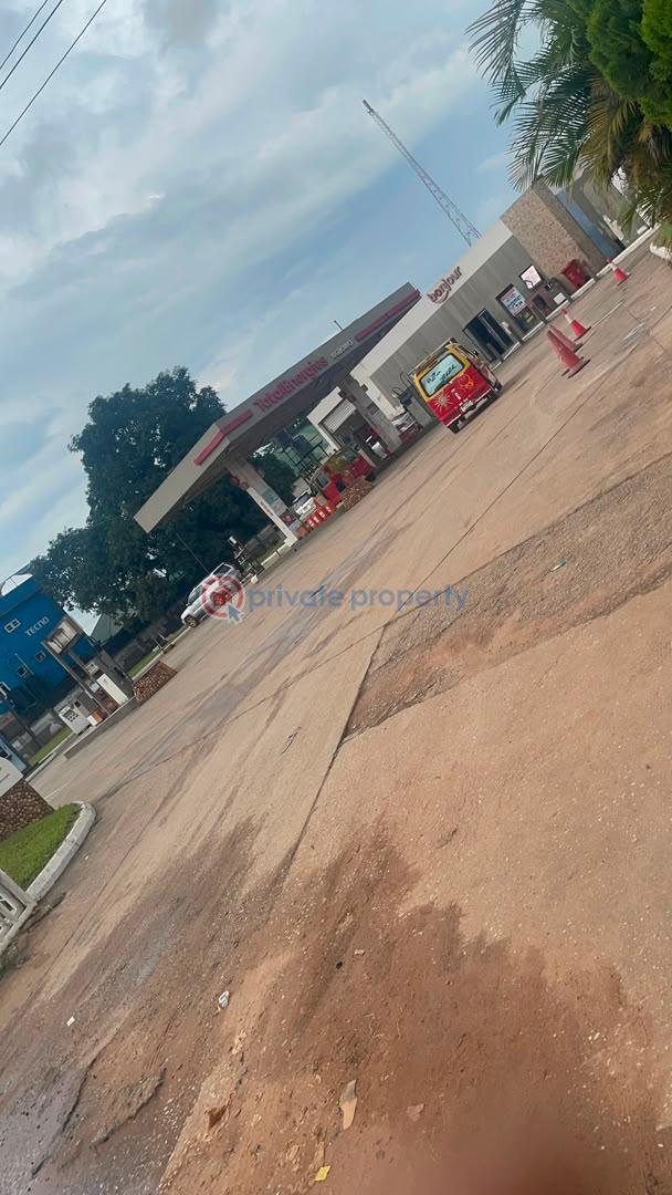 Filling Station For Sale Along Benin–lagos Expressway, Ugbowo, Benin City, Edo State. Benin Edo - 2