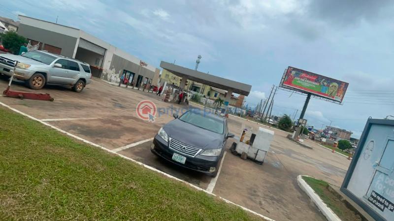 Filling Station For Sale Along Benin–lagos Expressway, Ugbowo, Benin City, Edo State. Benin Edo - 4