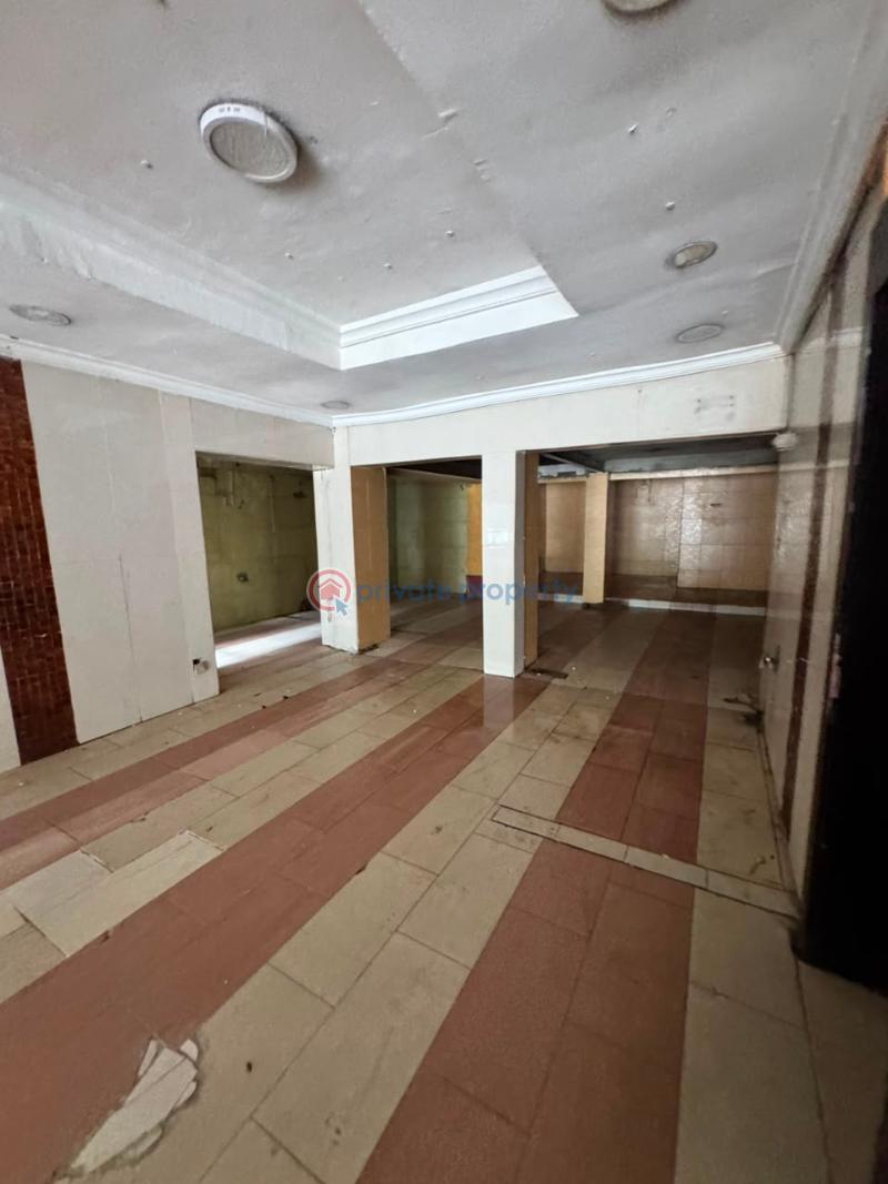 Commercial Property For Rent Victoria Island Lagos - 4