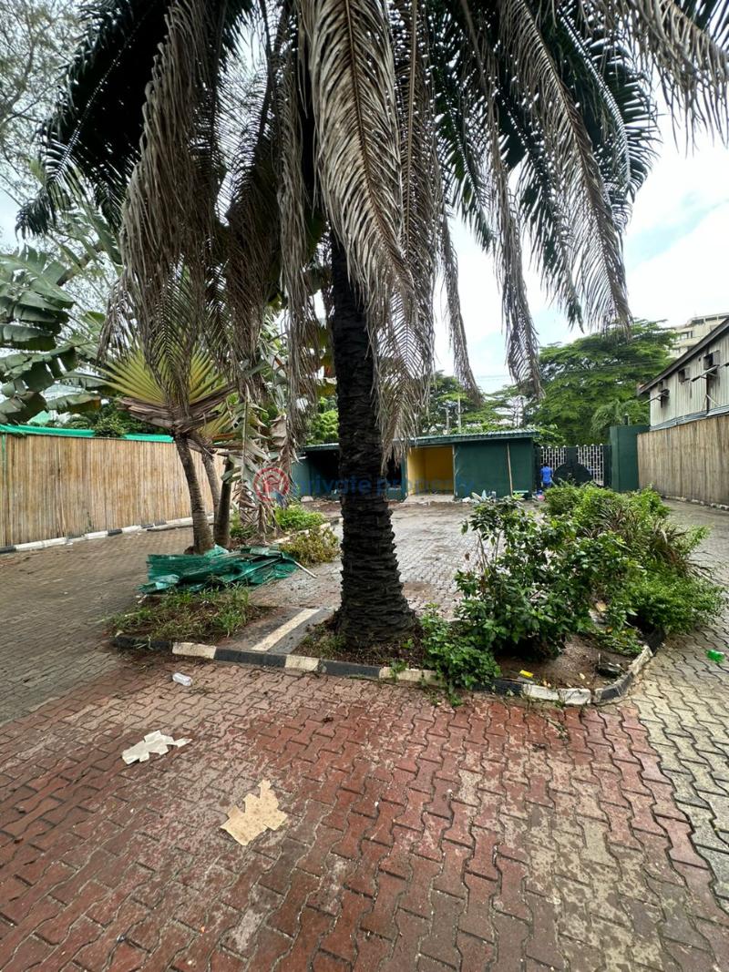 Prime commercial property | victoria island - 3 Commercial Property For Sale Victoria Island Lagos - 3