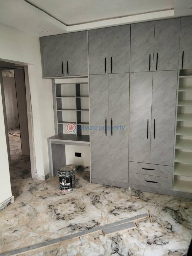 5 bedroom House For Sale Jahi Abuja Phase 2  - 14