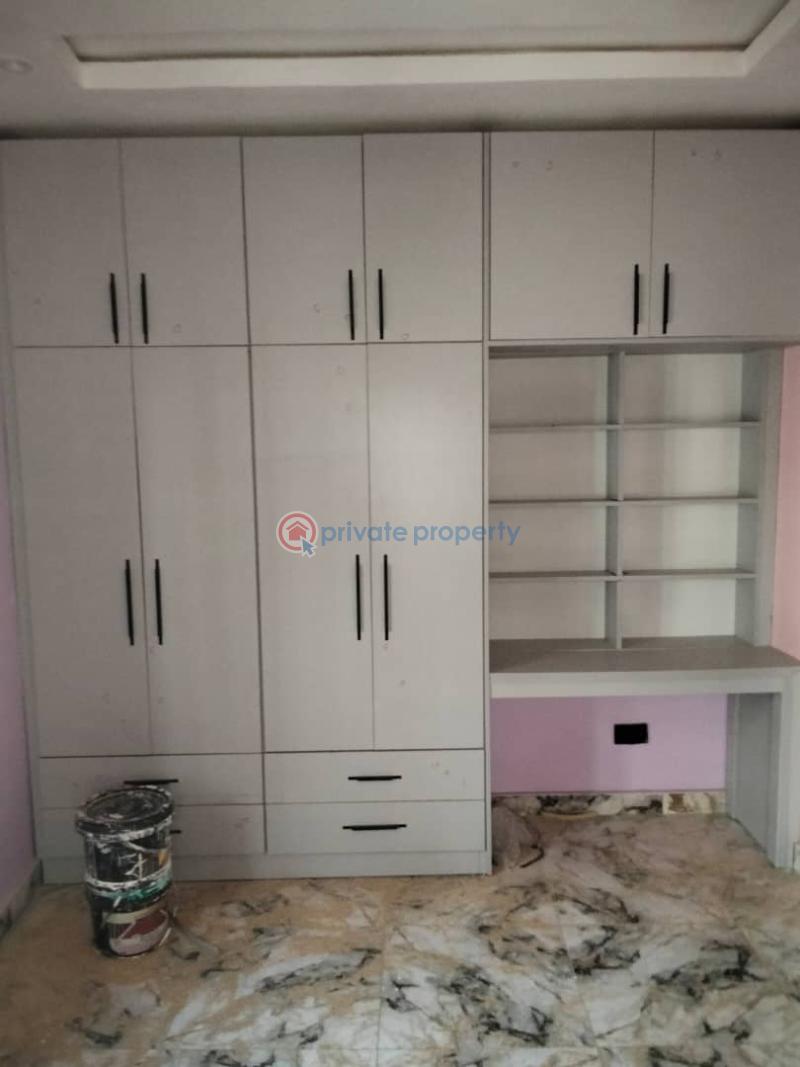 5 bedroom House For Sale Jahi Abuja Phase 2  - 9