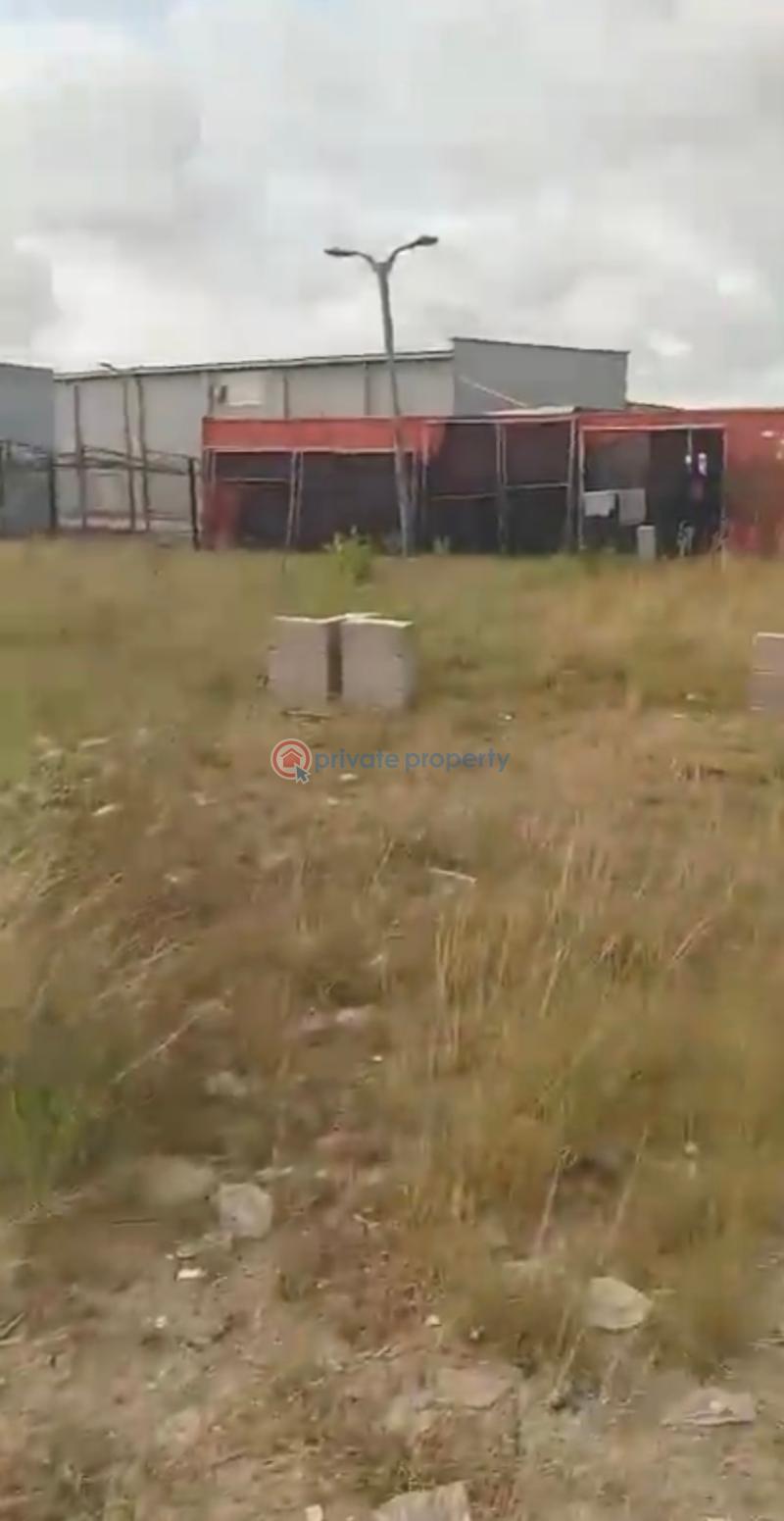 Mixed use Land For Sale Sharing Fence With Shoprite, Facing Monastery Road Opposite Emperor Estate. Fully Developed Environment Tittle Governor’s Consent Monastery Road Sangotedo Lagos - 3