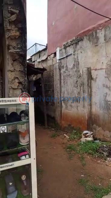 Detached Bungalow For Sale Captain Bustop Ekoro Road Abule Egba Lagos - 3