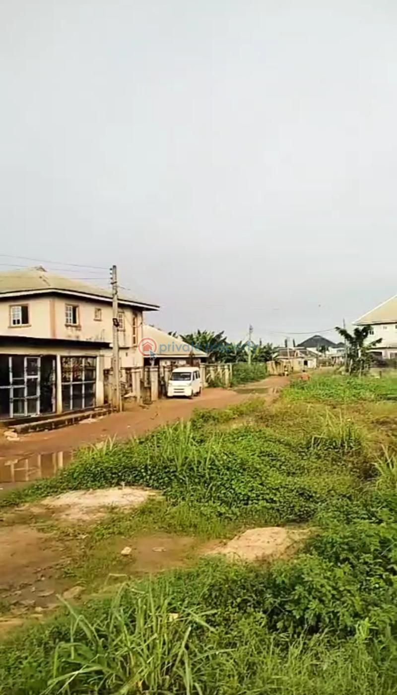 Mixed use Land For Sale Off Ekenwan Road, About A 45 Seconds Walk From Ugbioko Primary School, Along Poultry Road Benin Edo - 5
