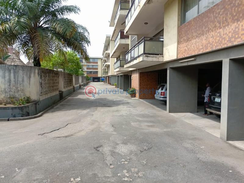3 bedroom Block Of Flats For Sale Apapa GRA Lagos - 5