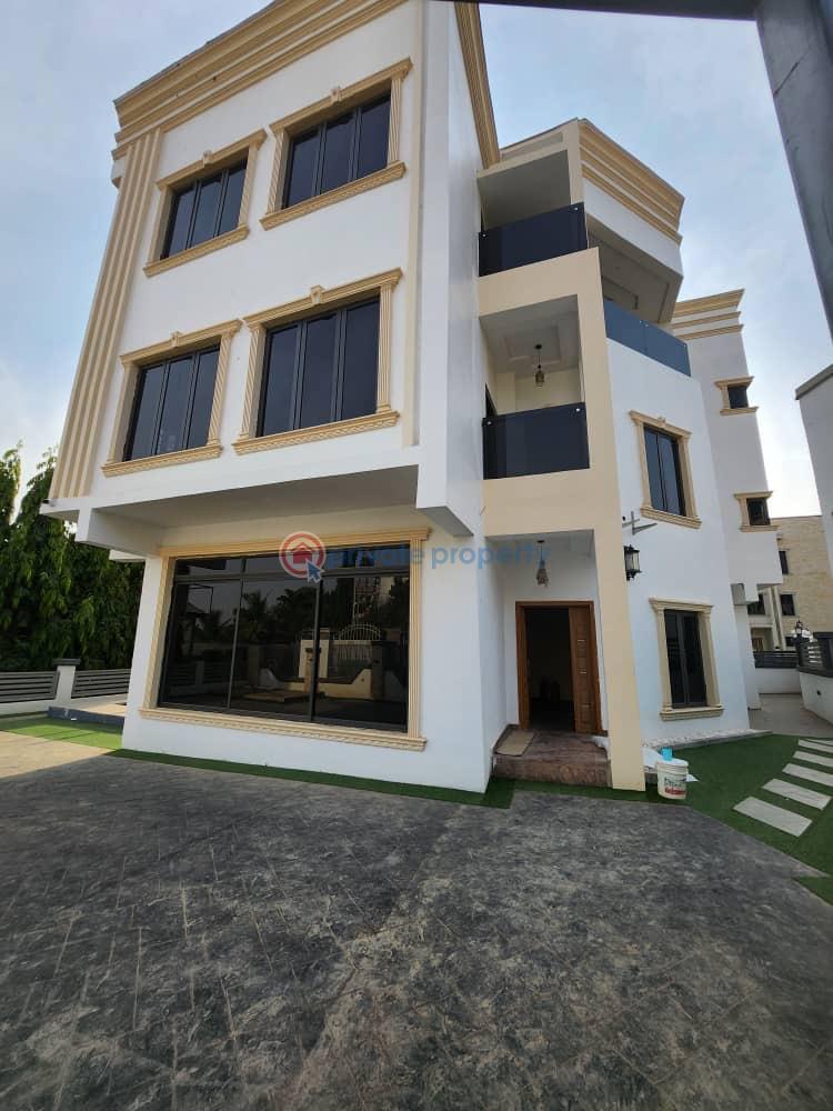 6 bedroom Detached Duplex For Sale Maitama Abuja Phase 1  - 0