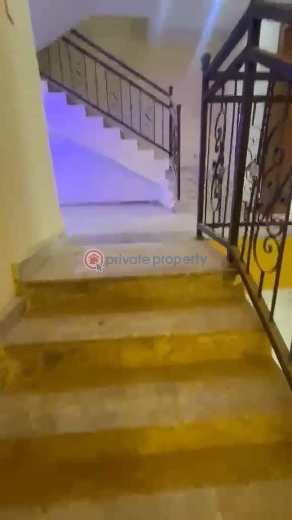 4 bedroom Terraced Duplex For Sale Guzape Abuja Phase 1  - 4