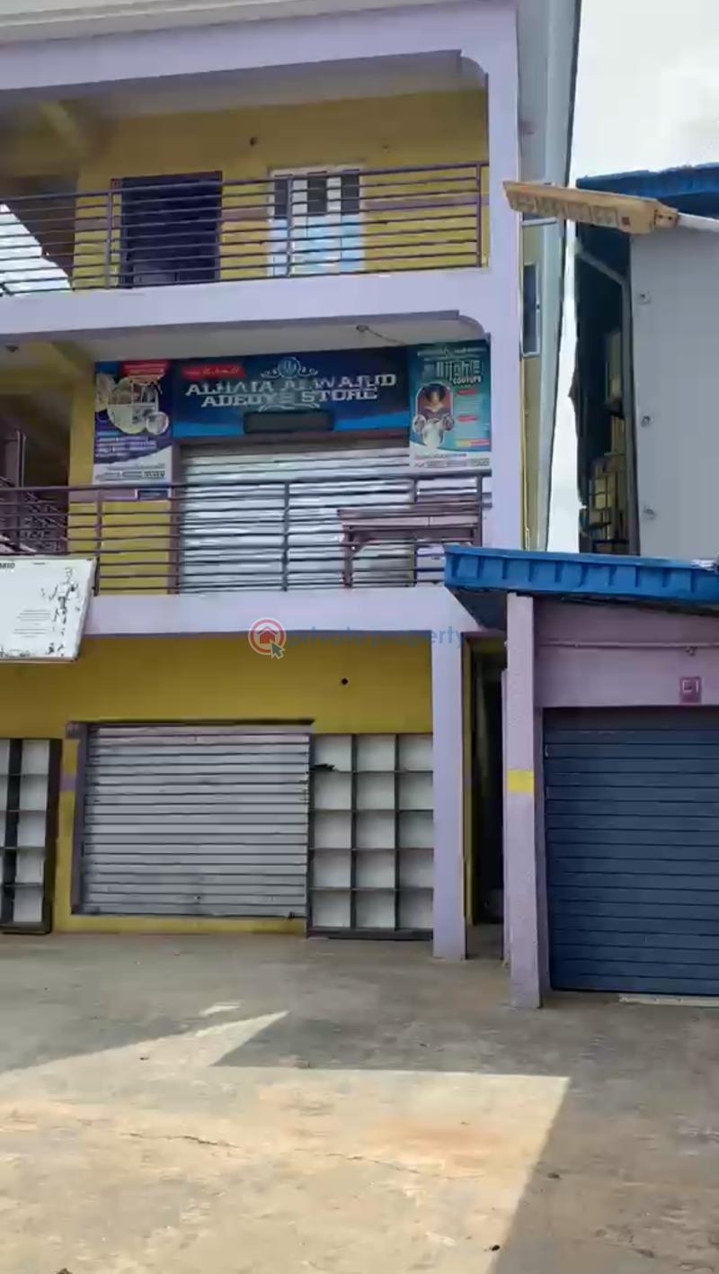 Mall/Complex/Plaza For Sale Mowe Obafemi Owode Ogun - 1
