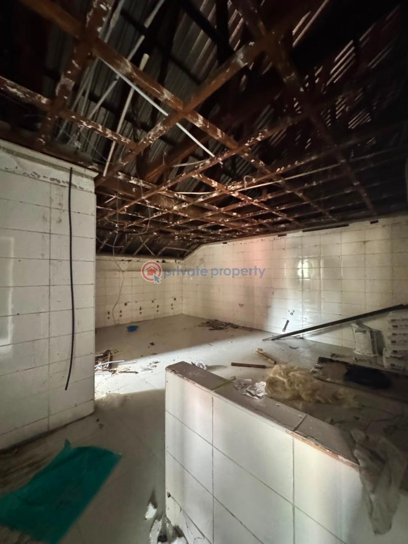 Commercial Property For Rent Victoria Island Lagos - 6
