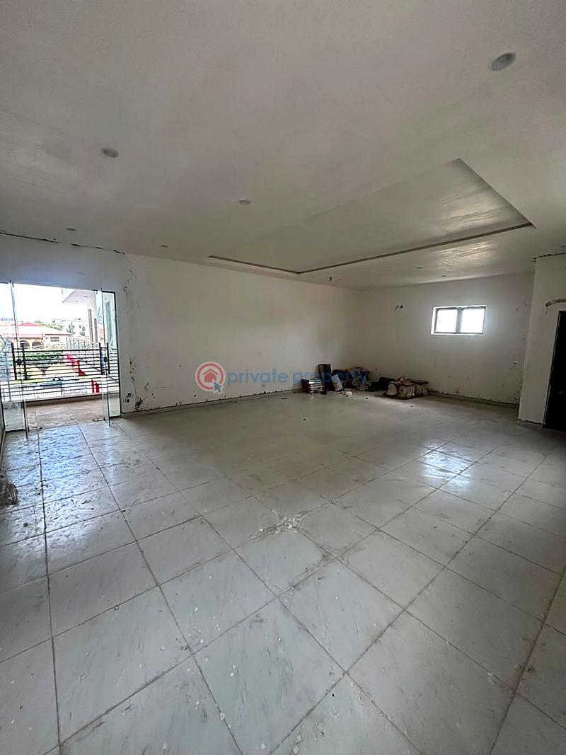 Commercial Property For Rent Lekki Phase 1 Lagos - 3