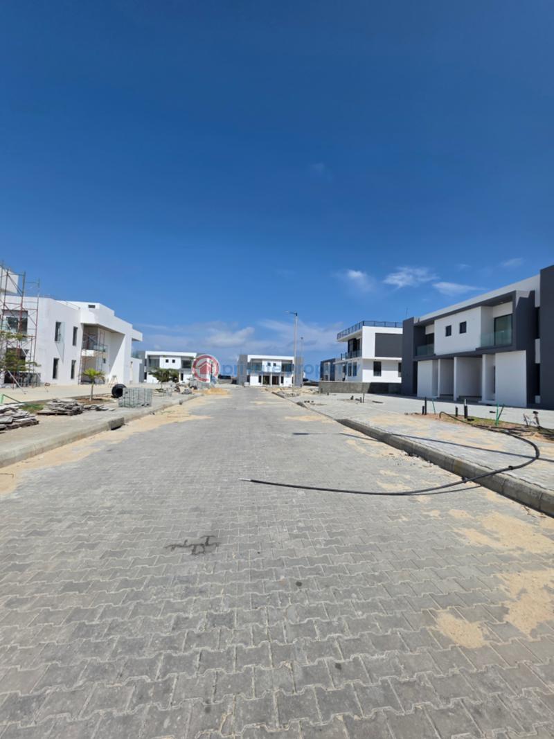 Residential Land For Sale Maiyegun Beach Estate Jakande Lekki Phase 1 Lagos - 3