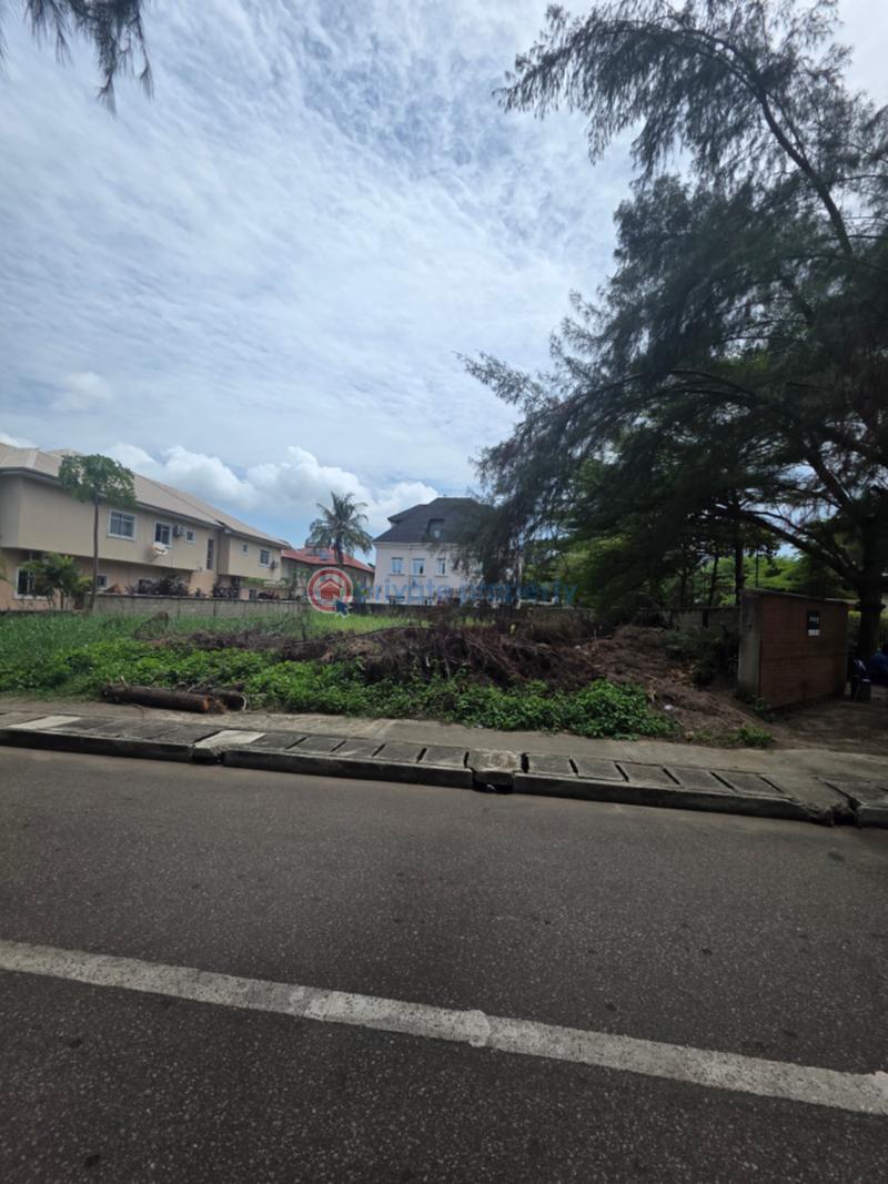 Residential Land For Sale Carlton Gate Estate Chevron Drive Lekki Lagos - 1