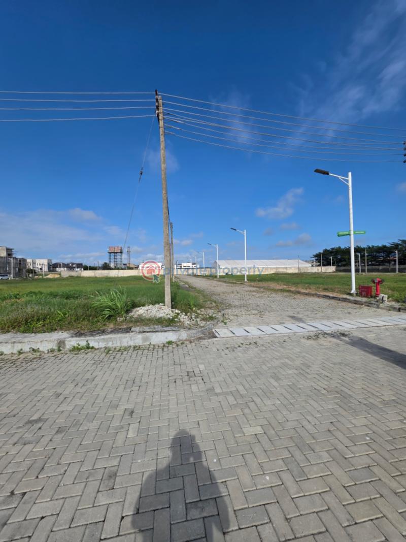 Residential Land For Sale Hampshire Estate Sangotedo Ajah Lagos - 1