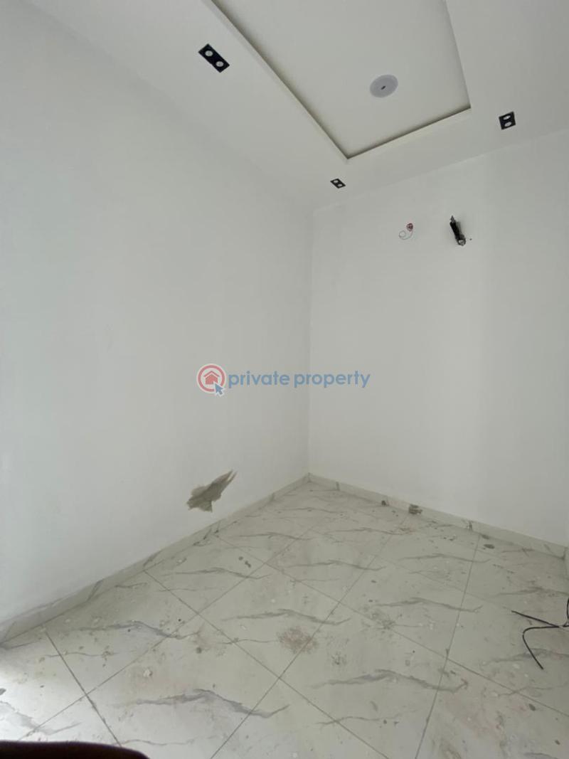 4 bedroom Semi detached Duplex For Sale Mobil Road Ajah Lagos - 1