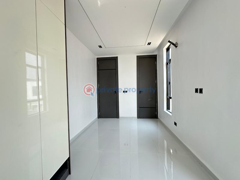 5 bedroom Detached Duplex For Sale Chevron Tollgate Lekki Lagos - 21