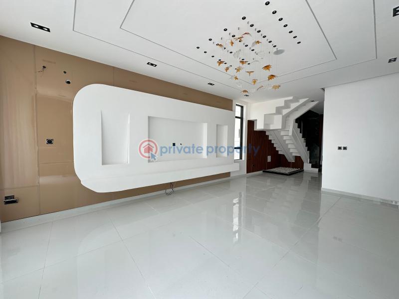 5 bedroom Detached Duplex For Sale Chevron Tollgate Lekki Lagos - 3
