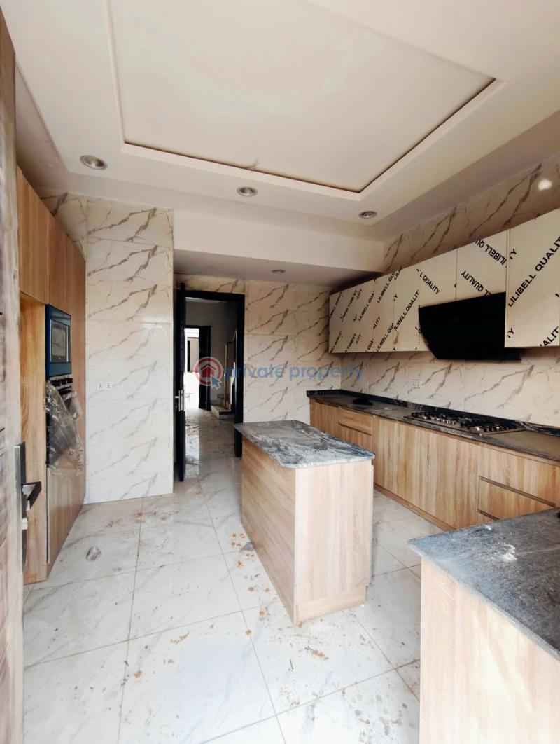 4 bedroom Semi detached Duplex For Sale Maryland Lagos - 5