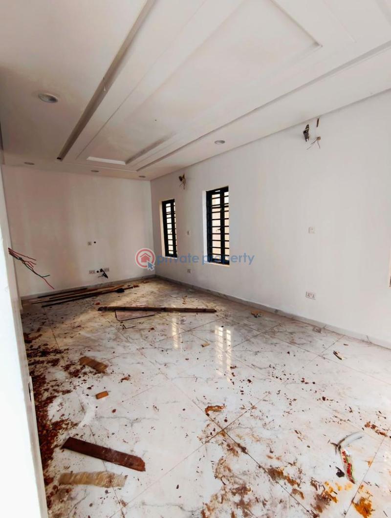 4 bedroom Semi detached Duplex For Sale Maryland Lagos - 9