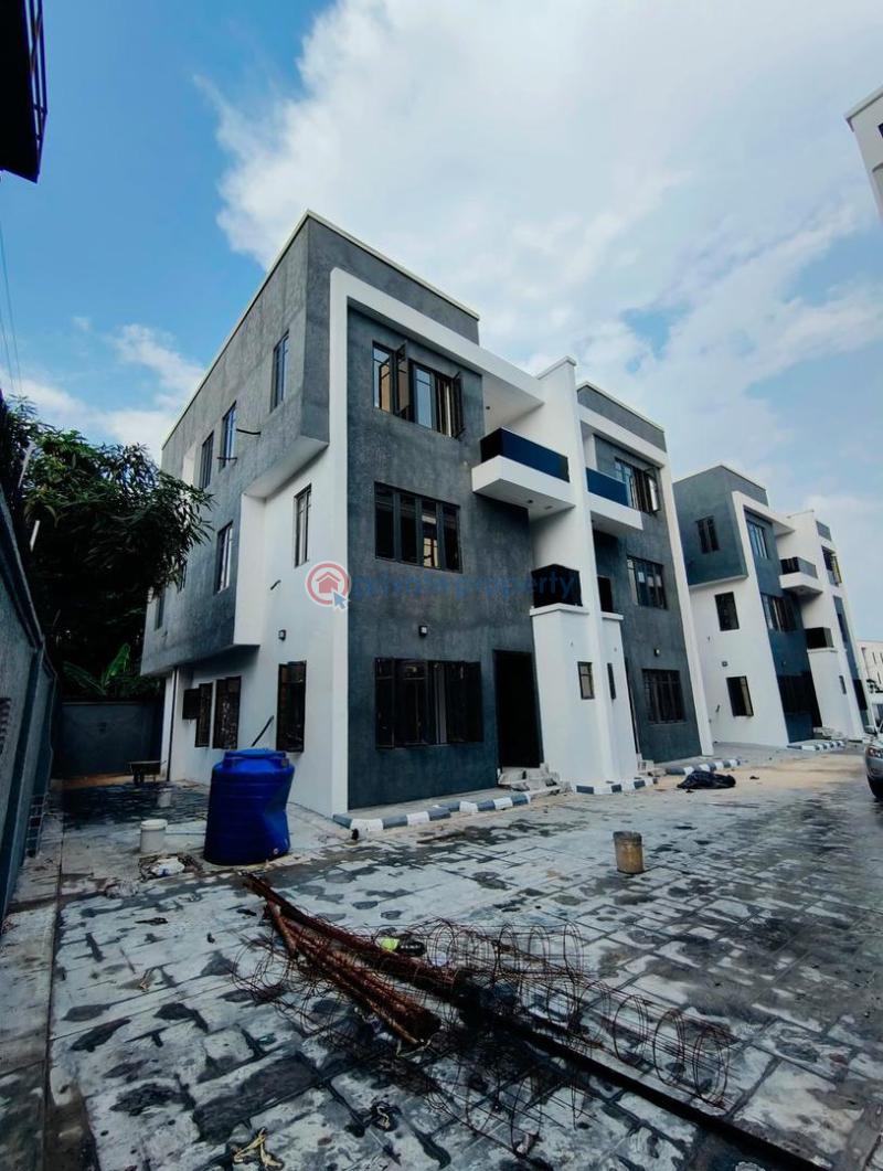 4 bedroom Semi detached Duplex For Sale Maryland Lagos - 2