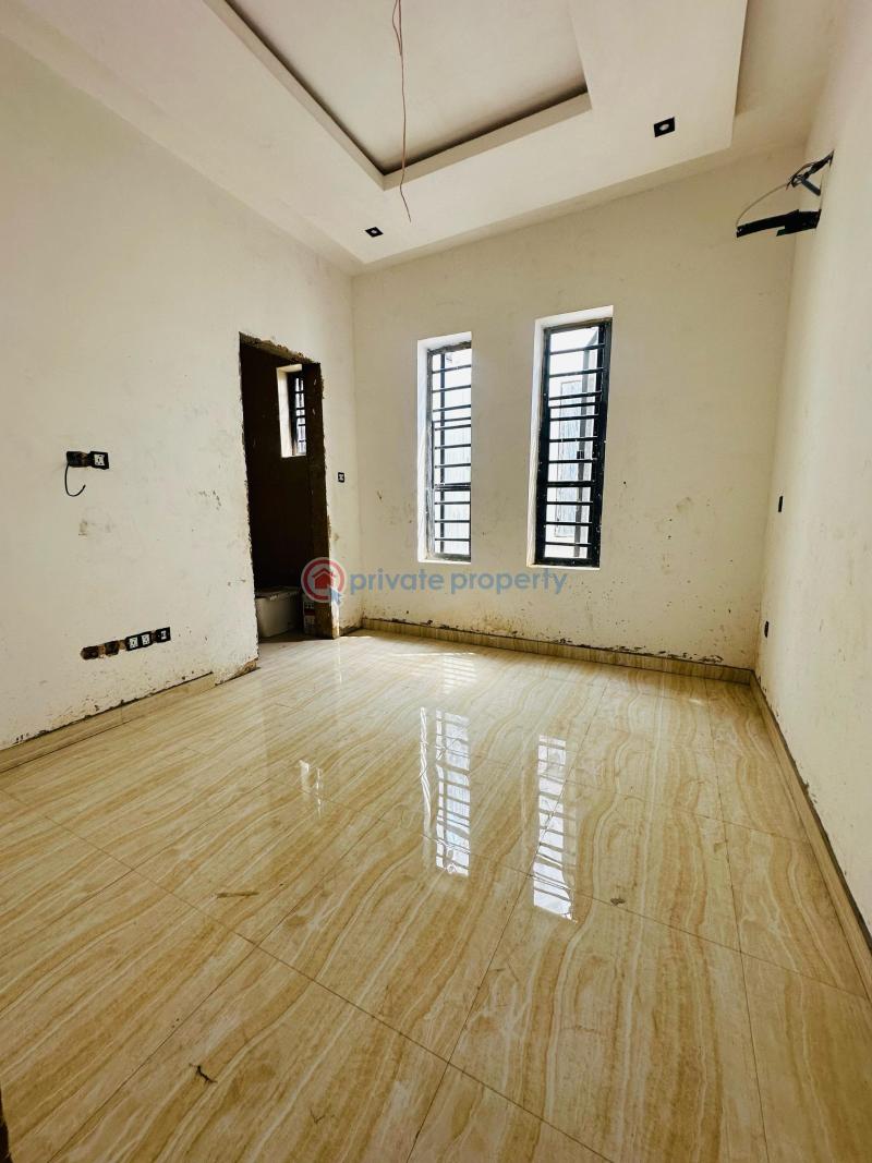 5 bedroom Detached Duplex For Sale Omole Phase 2 Ojodu Lagos - 2