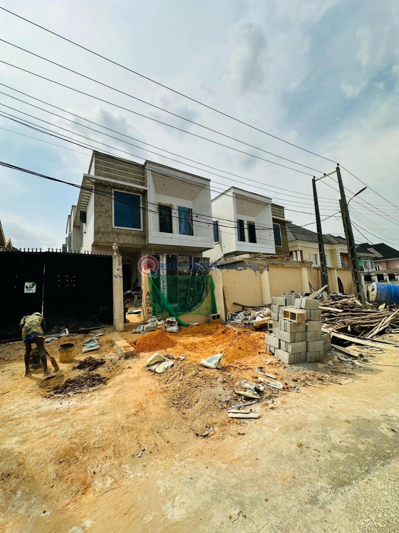 5 bedroom Detached Duplex For Sale Omole Phase 2 Ojodu Lagos - 9