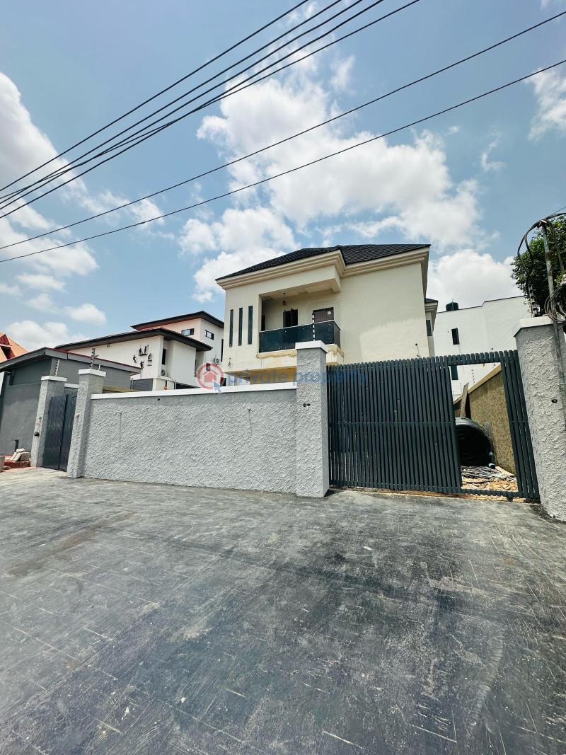 5 bedroom Detached Duplex For Sale Omole Phase 2 Ojodu Lagos - 0