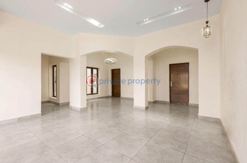 3 bedroom Block Of Flats For Sale Mpape Maitama Abuja Phase 1  - 4