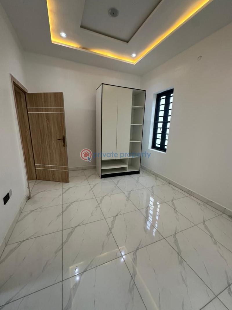 5 bedroom Detached Duplex For Sale Ologolo Lekki Lagos - 17