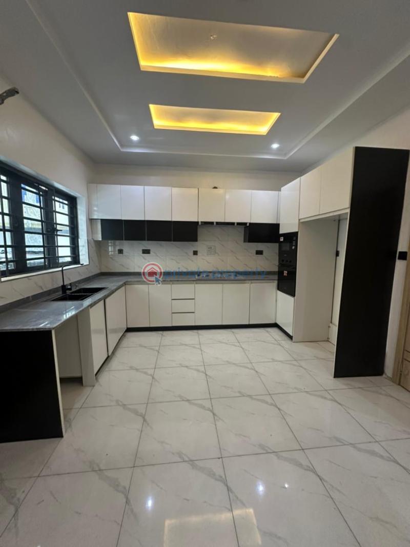 5 bedroom Detached Duplex For Sale Ologolo Lekki Lagos - 2