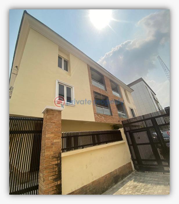 4 bedroom Semi detached Duplex For Sale Gbenga Ademulegun Lane, Parkview Estate, Ikoyi, Lagos. Parkview Estate Ikoyi Lagos - 0