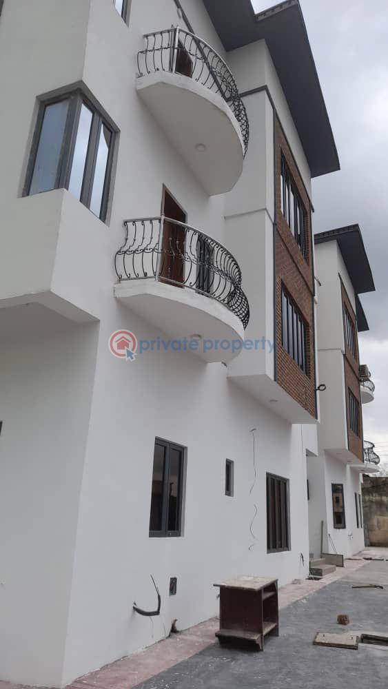 3 bedroom Block Of Flats For Sale Adeniyi Jones Ikeja Lagos