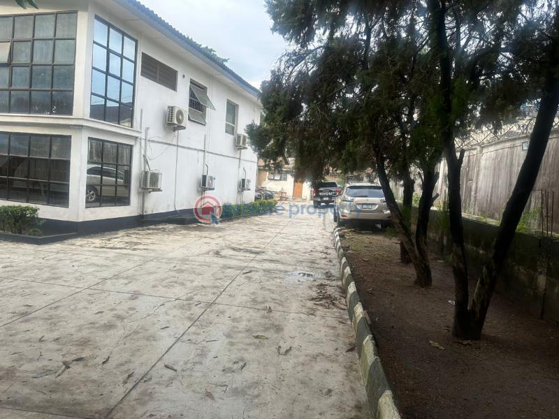 10 bedroom Mixed use Land For Sale Ikeja GRA Lagos - 3